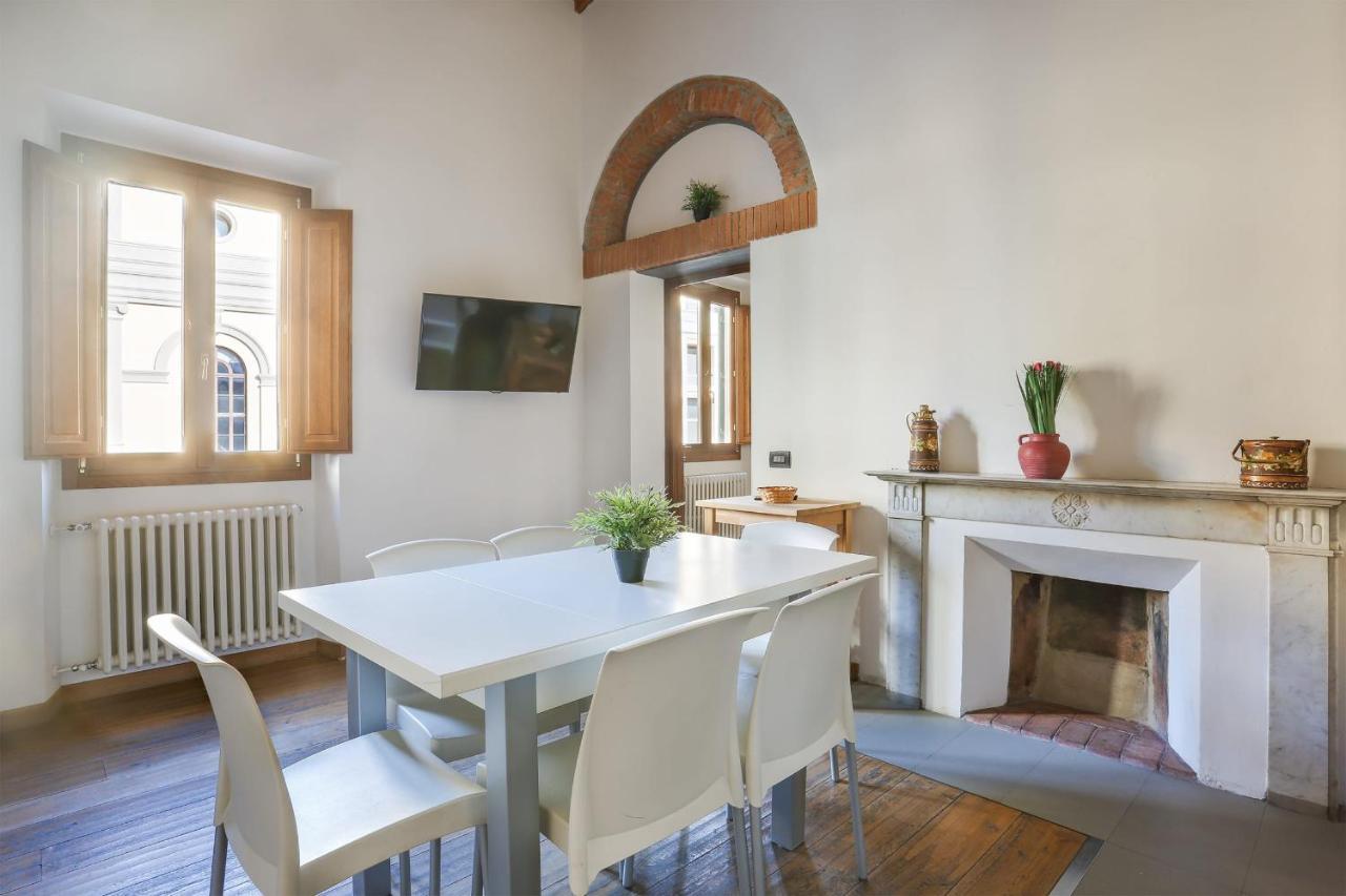Uffizi Suite II In Florence-Hosted By Sweetstay Exterior photo